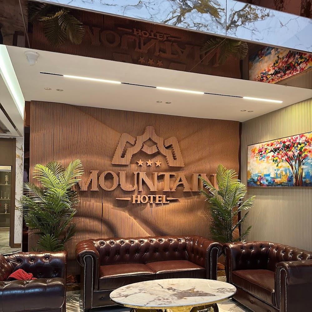 Mountain Hotel, Khovd